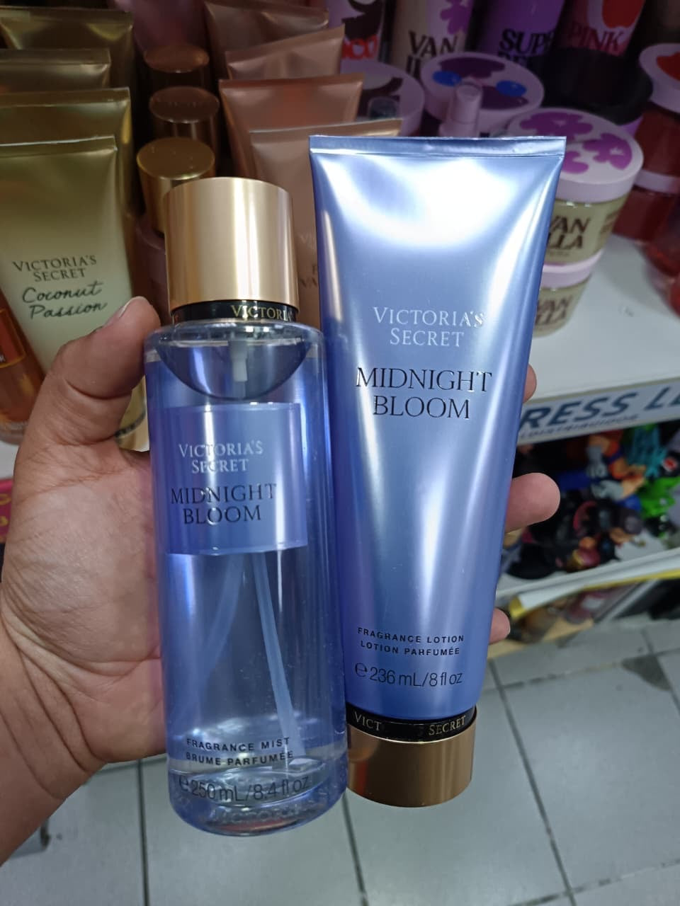 Splash y crema Midnight Bloom