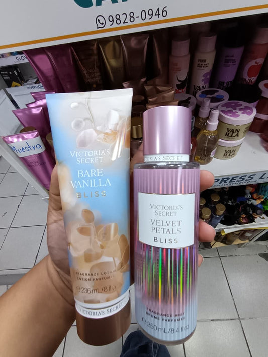 Splash y crema Valvet petals Bliss